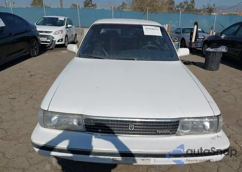 1989 Toyota Cressida Luxury from USA, damaged, VIN JT2MX83E0K0031778
